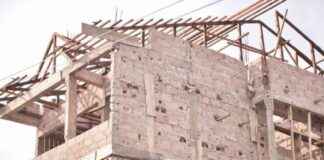 Construction Blocking Avenue in Lemba Not Owned by Presidential Family (City Hall) construction-blocking-avenue-in-lemba-not-owned-by-presidential-family-city-hall