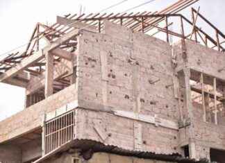 Construction Blocking Avenue in Lemba Not Owned by Presidential Family (City Hall) construction-blocking-avenue-in-lemba-not-owned-by-presidential-family-city-hall