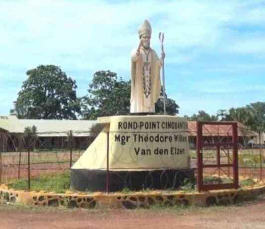 Mwami Constant Lungagbe Mbatanadu Seeks Justice and Authorities’ Intervention in Haut-Uélé Boundary Conflict With Sambia mwami-constant-lungagbe-mbatanadu-seeks-justice-and-authorities-ntervention-in-haut-ul-boundary-conflict-with-sambia