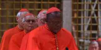 Fridolin Ambongo: Le Seigneur avait déjà choisi son pape. fridolin-ambongo-le-seigneur-avait-dj-choisi-son-pape