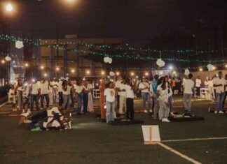 Outdoor Film Screening of Léa at Terrain Comète in Kinshasa Sheds Light on School Sexual Violence outdoor-film-screening-of-la-at-terrain-comte-in-kinshasa-sheds-light-on-school-sexual-violence